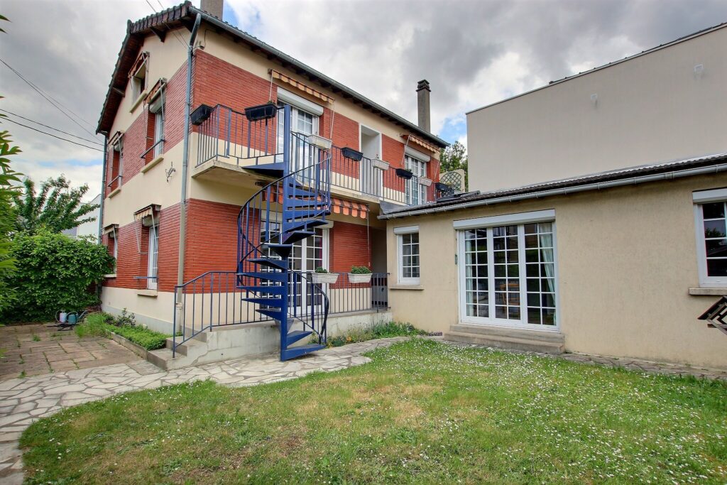 Property Featured Image