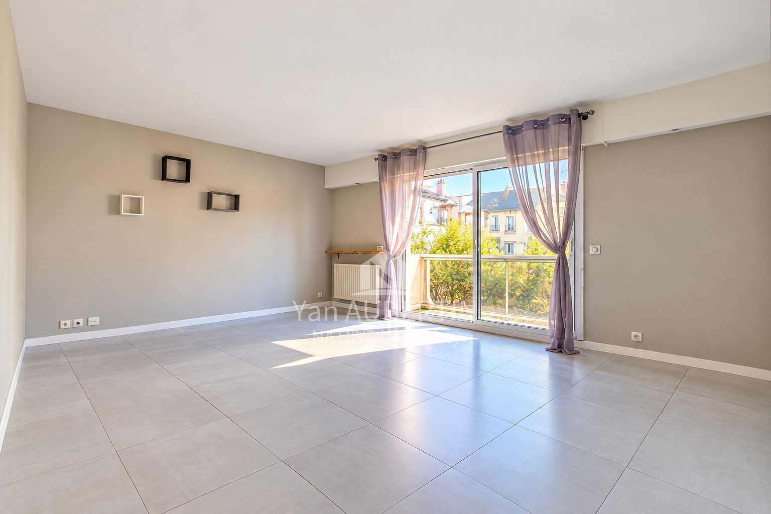 Property Featured Image